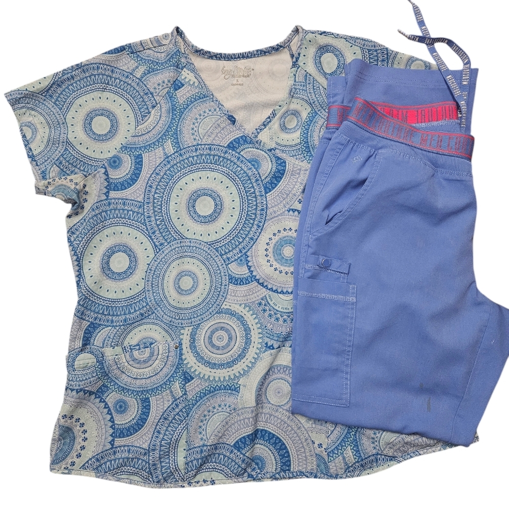 Scrub set